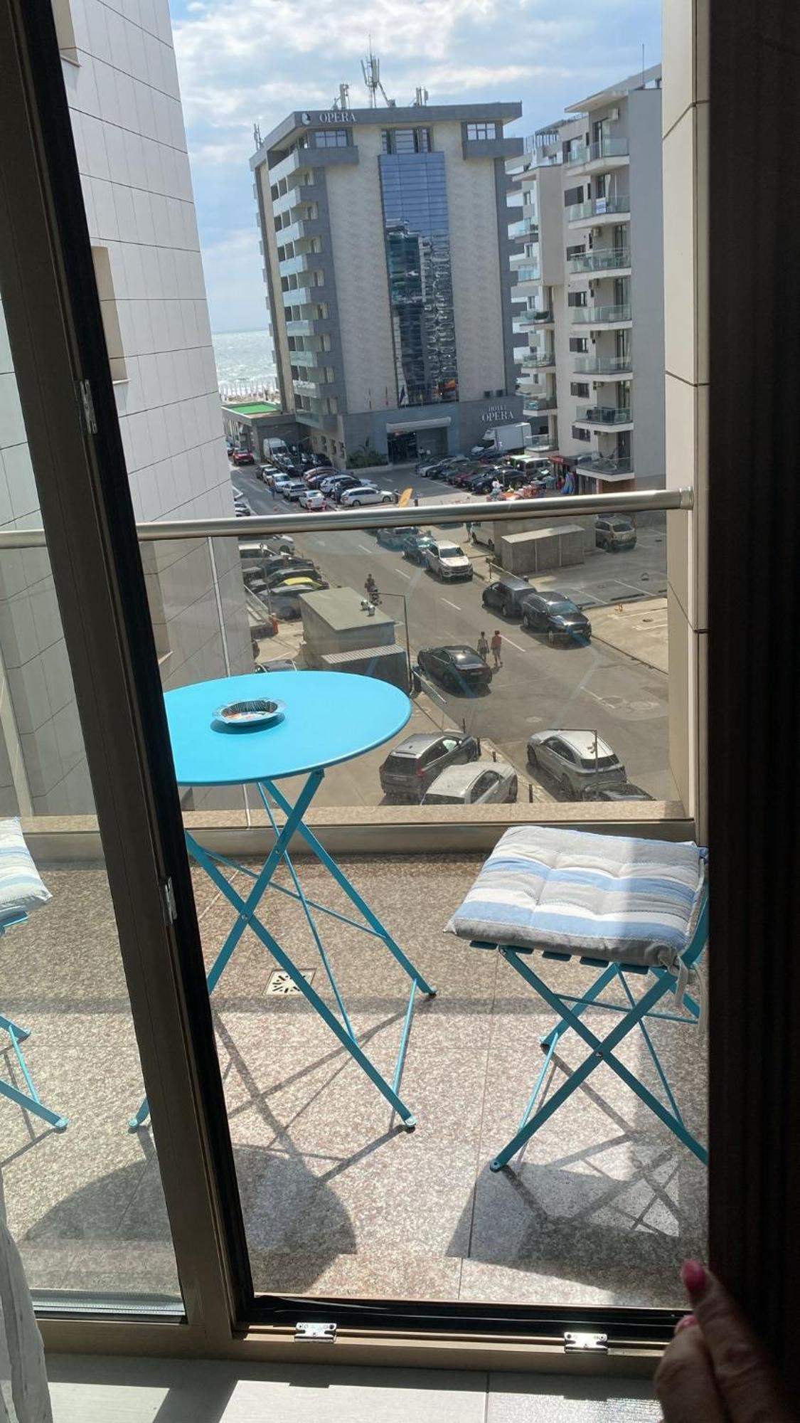 Azzurro Sea View Mamaia Apartment Luaran gambar