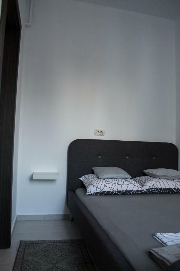 Azzurro Sea View Mamaia Apartment Luaran gambar